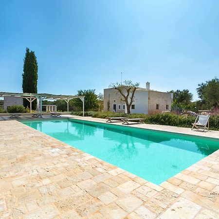 Casale Con Cipresso Villa Ostuni Eksteriør billede