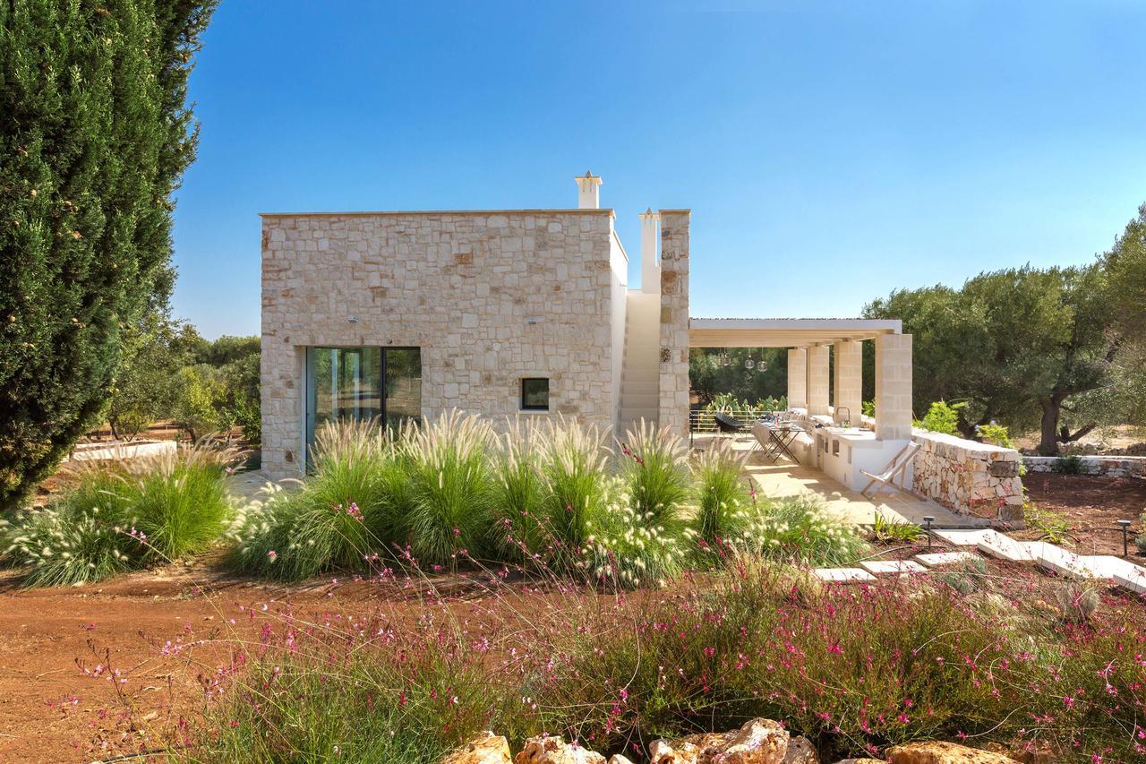Casale Con Cipresso Villa Ostuni Eksteriør billede