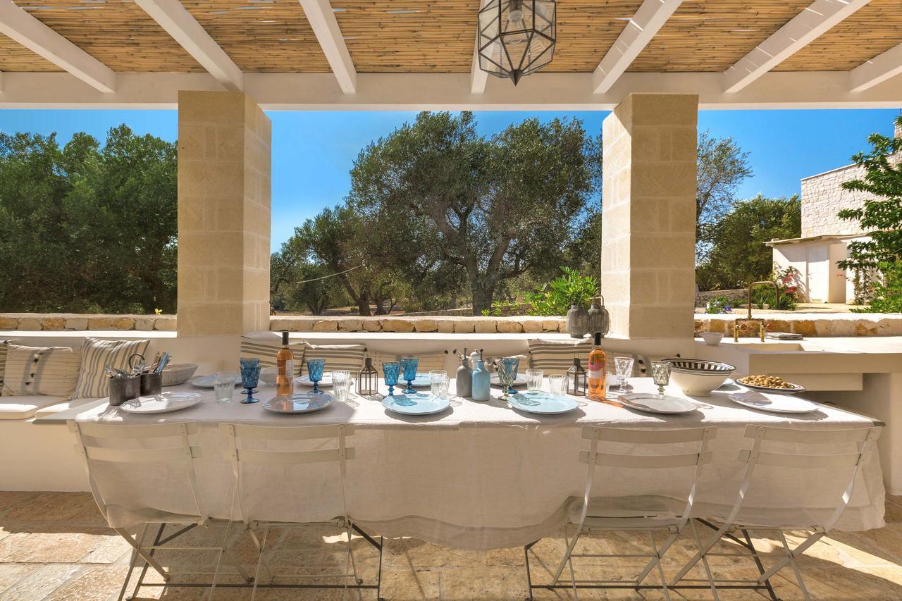 Casale Con Cipresso Villa Ostuni Eksteriør billede