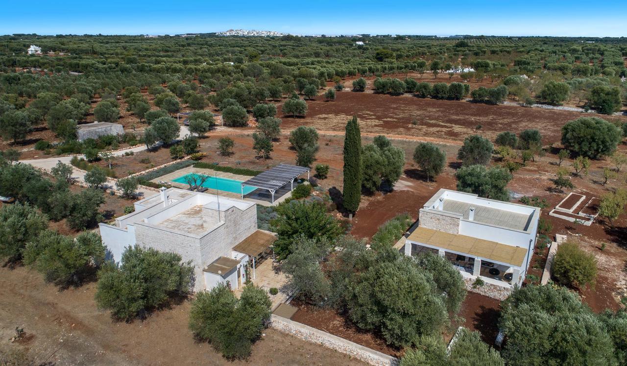 Casale Con Cipresso Villa Ostuni Eksteriør billede