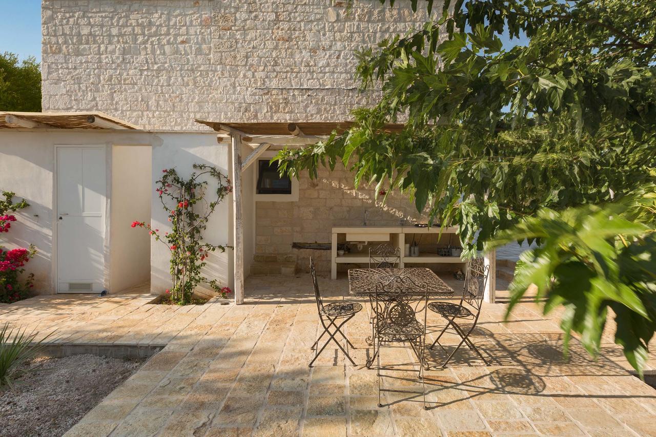 Casale Con Cipresso Villa Ostuni Eksteriør billede